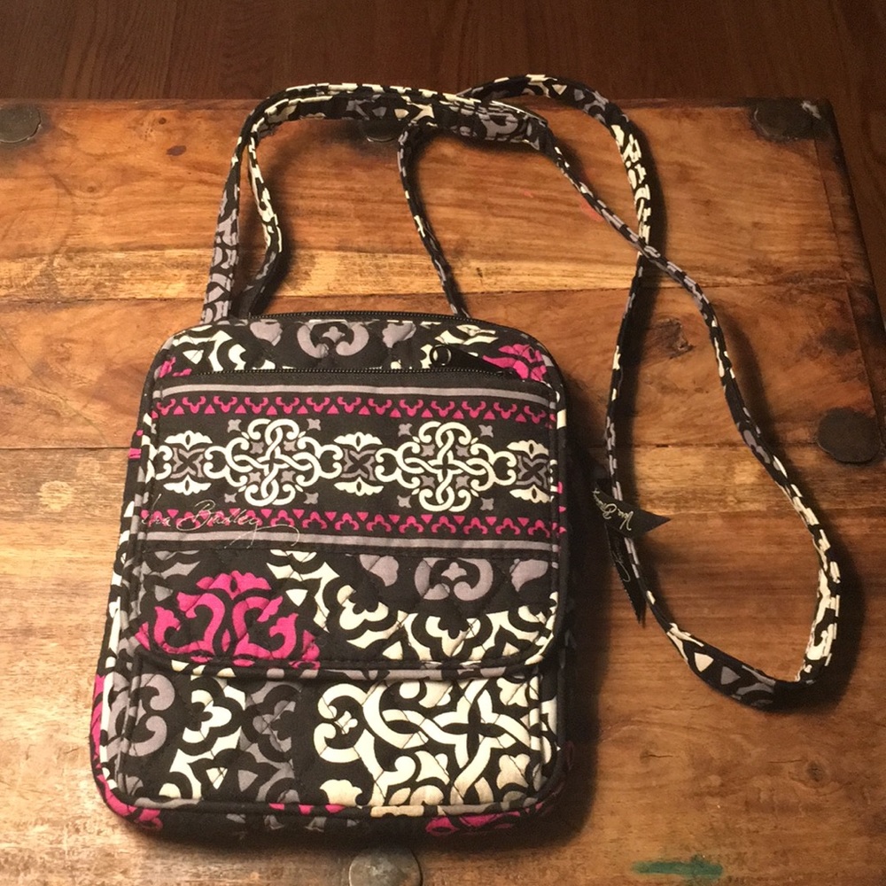 Vera Bradley Iconic Small Mailbag